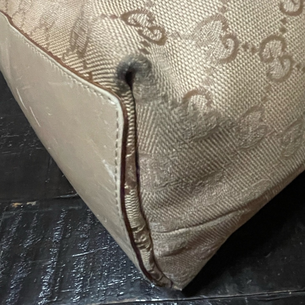 Authentic Gucci GG Monogram Bucket Tote Purse - Picture 9 of 12